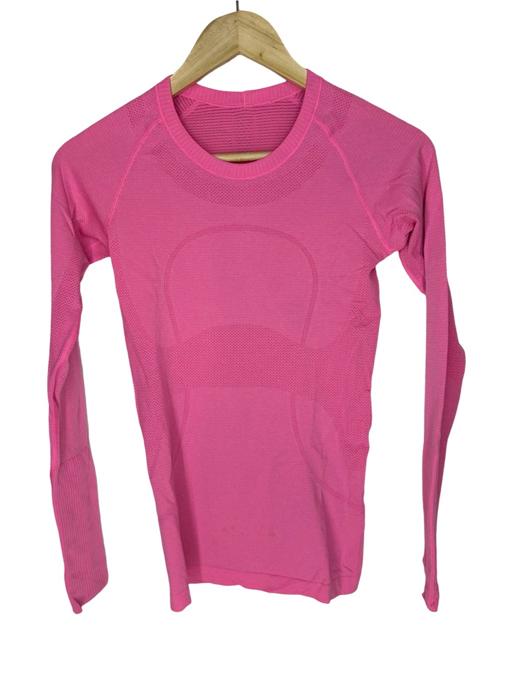 Lululemon Swiftly Tech Long Sleeve pink size 4